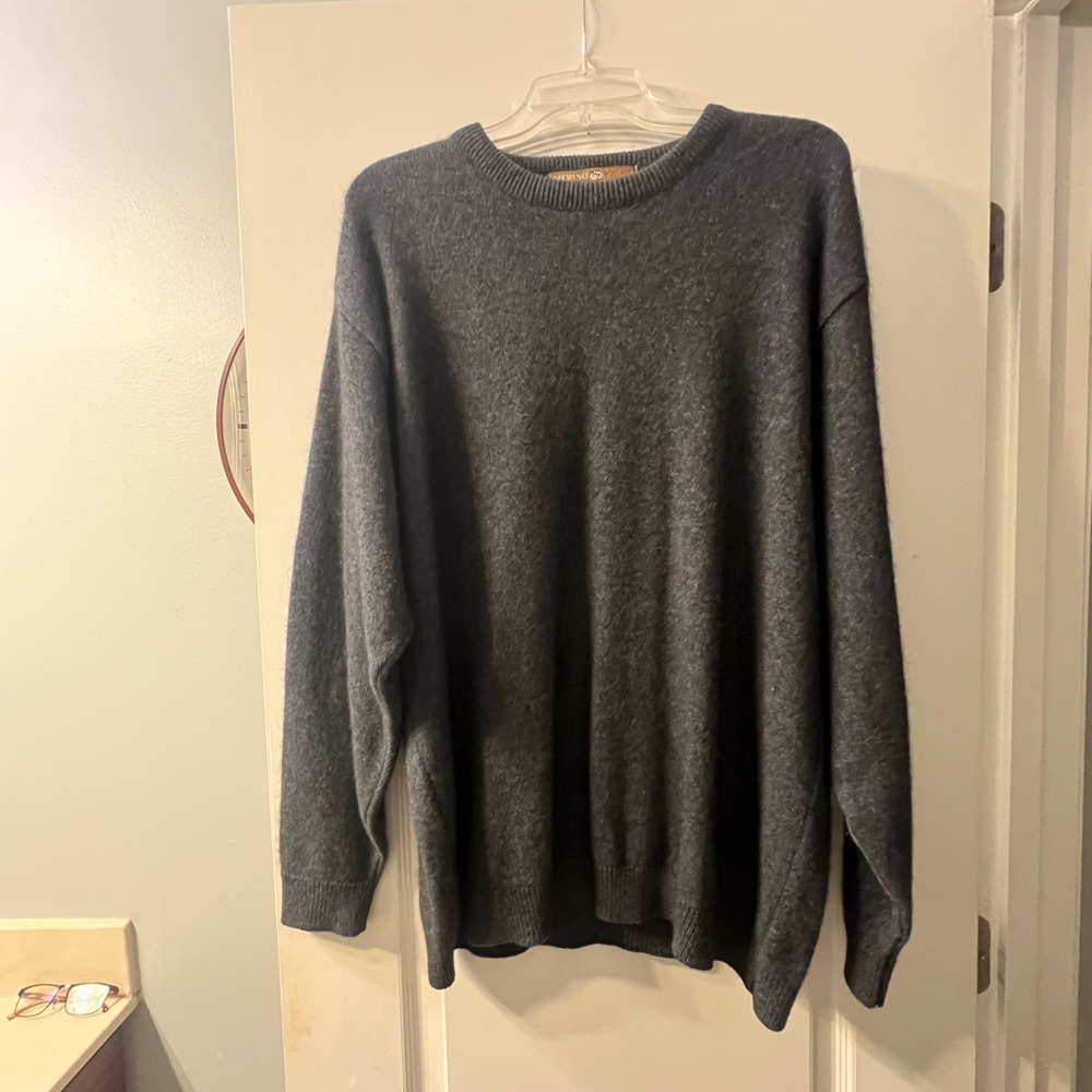 Merino Possum gray sweater made in new Zealand, size L